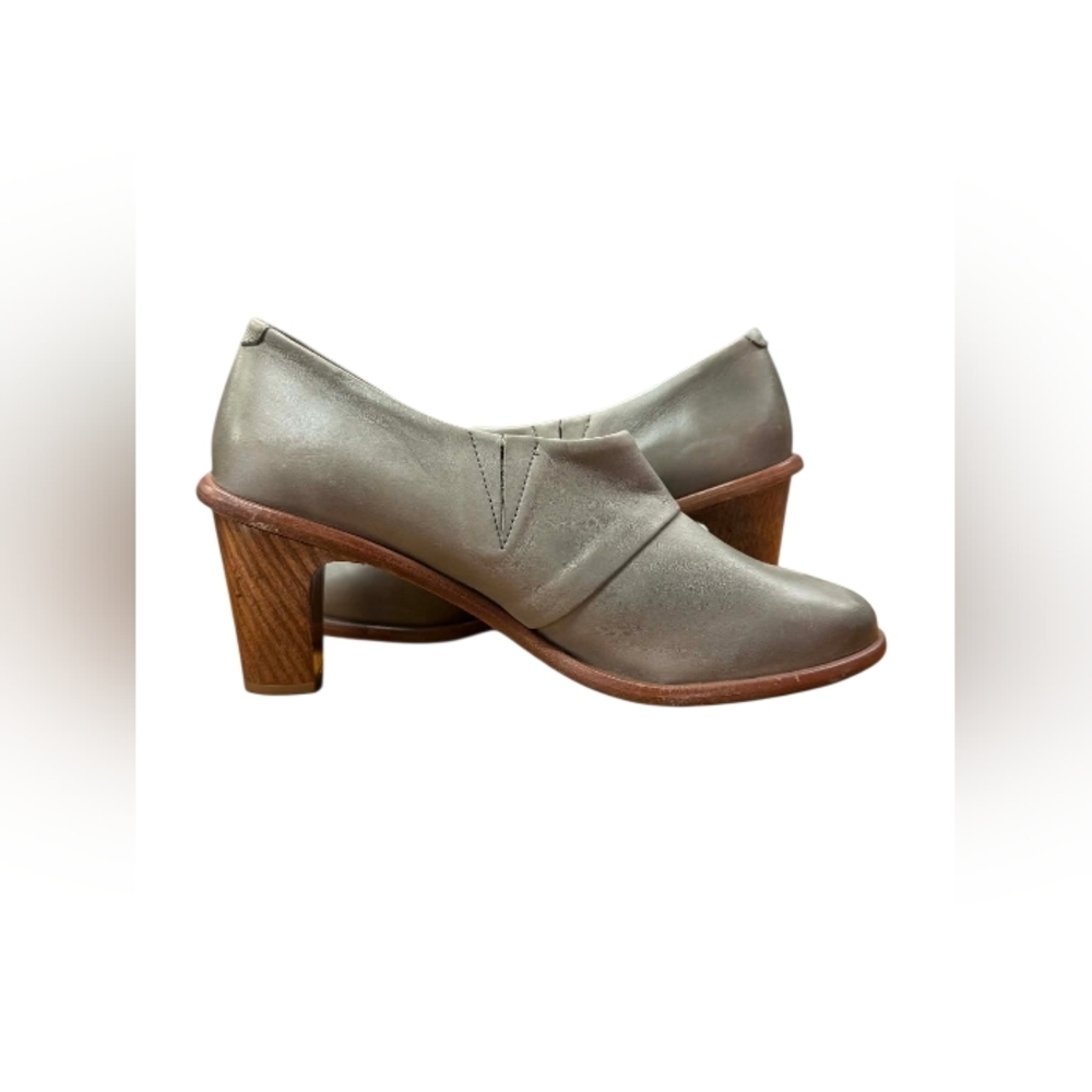 Neosens NWOT Heels Leather Wood Grey/Green Size 41/10.5